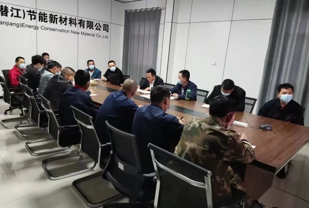 8eb5e4d9858e732f4cfe6d73fa91ccf.jpg 8eb5e4d9858e732f4cfe6d73fa91ccf.jpg